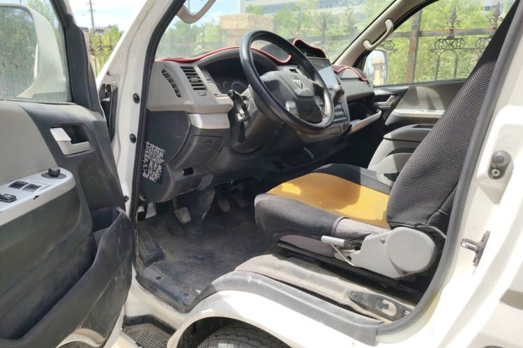 Used Foton Scenic G7 2019 2.4L Long Wheelbase High-Roof 2-Seater China VI 4K22D4M Driver Seat