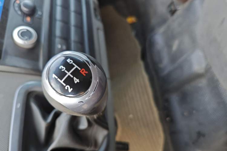 Used Foton Scenic G7  Gear Lever