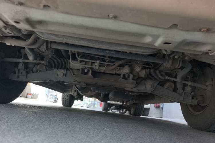 Used Foton Scenic G7 2020 2.4L Commercial Version Short Wheelbase Flat-Top 2-Seater Van China VI Emission Standard 4K22D4M Chassis Front