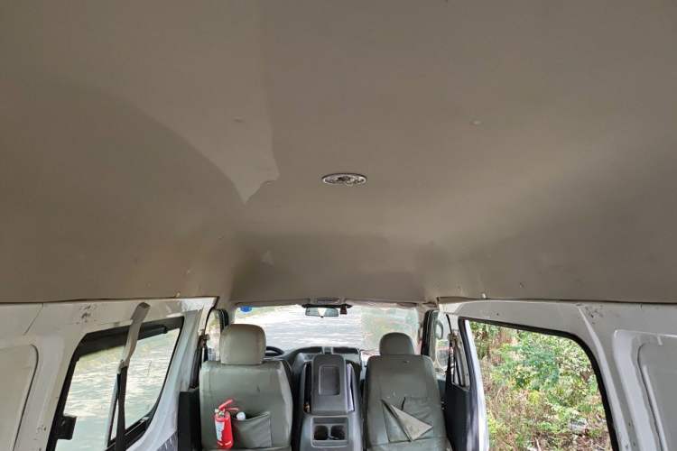 Used Foton Scenic G7 2020 2.4L Commercial Version Long Wheelbase High-Roof 4-Seater Van China VI Emission Standard Model 4K22D4M Headliner
