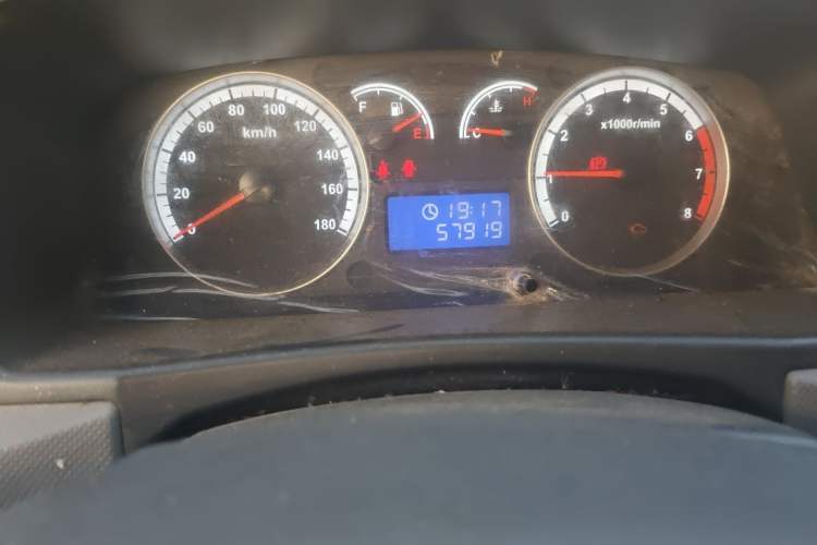 Used Foton Scenic G7 2020 2.4L Commercial Version Long Wheelbase High-Roof 2-Seat Van China VI Emission Standard 4K22D4M Odometer Close Up