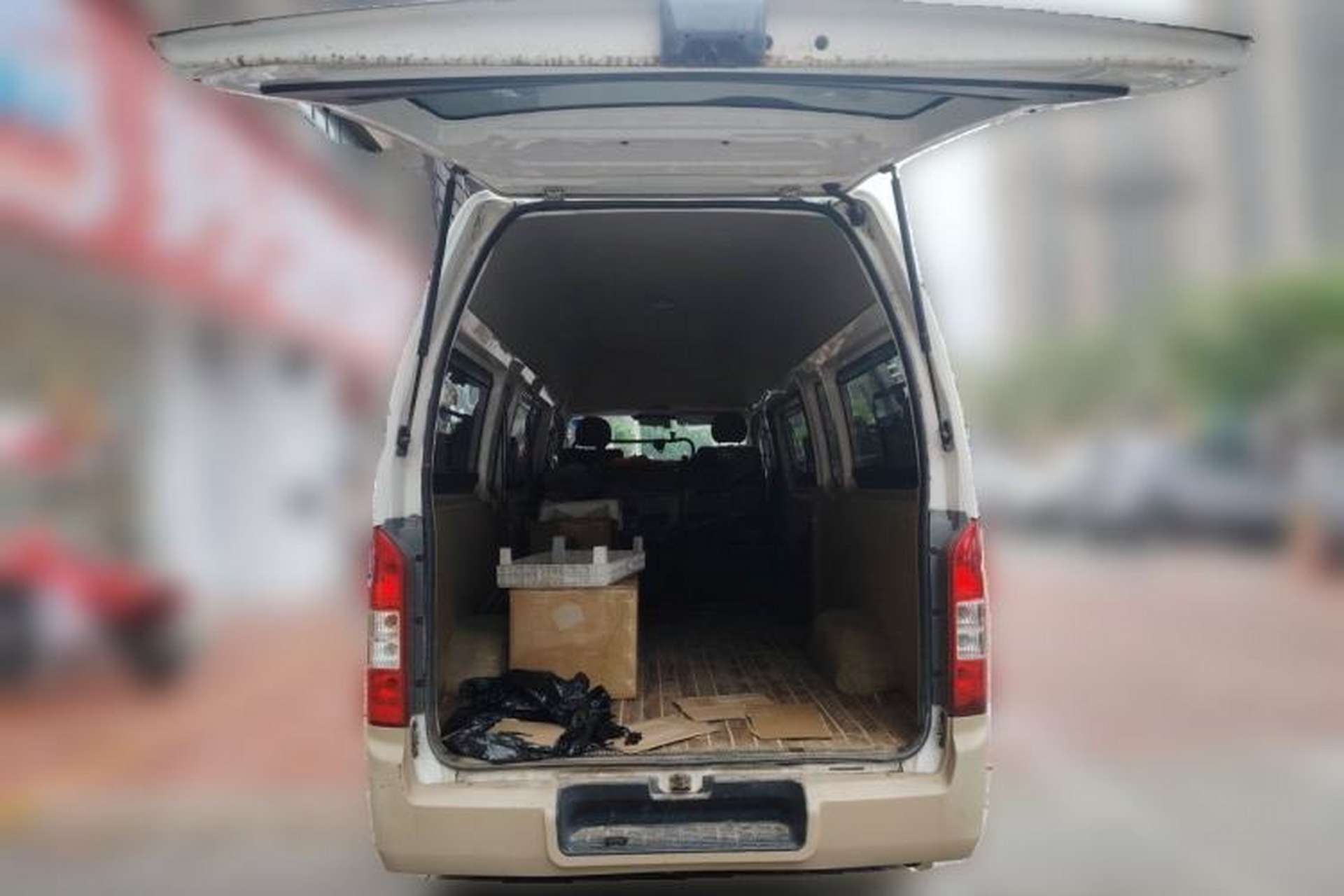 Used Foton Scenic G7 2020 2.4L Commercial Version Long Wheelbase High-Roof 6-Seater Business Vehicle China VI Emission Standard Model 4K22D4M Trunk