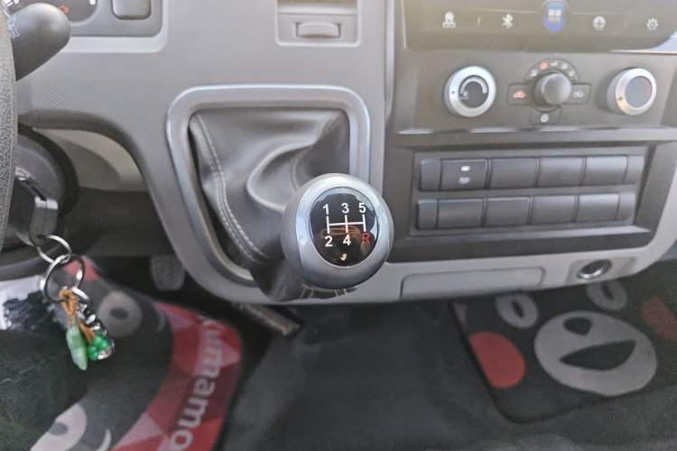 Used Foton Scenic G7 2020 2.4L Commercial Version Long Wheelbase High-Roof 2-Seat Van China VI Emission Standard 4K22D4M Gear Lever