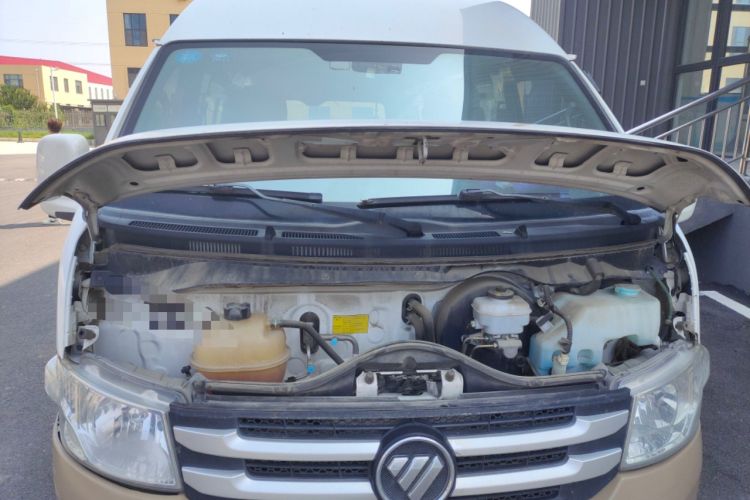Used Foton Scenic G7 2020 2.4L Commercial Version Long Wheelbase High-Roof 6-Seater Business Vehicle China VI Emission Standard Model 4K22D4M Engine Bay