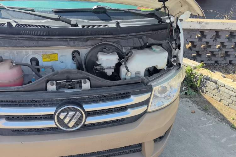 Used Foton Scenic G7 2020 2.4L Commercial Version Long Wheelbase High-Roof 2-Seat Van China VI Emission Standard 4K22D4M Engine Bay Left