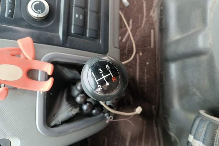 Used Foton Scenic G7  Gear Lever