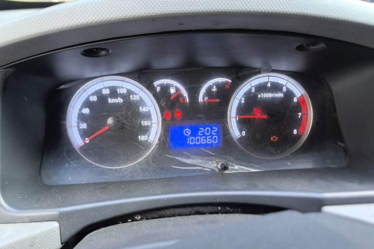 Used Foton Scenic G7 2020 2.4L Commercial Version Long Wheelbase High-Roof 2-Seat Van China VI Emission Standard 4K22D4M Instrument Cluster