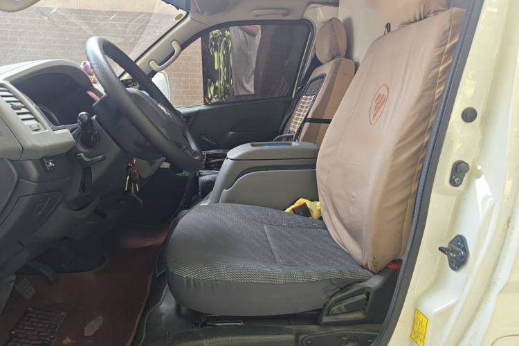 Used Foton Scenic G7 2020 2.4L Commercial Version Short Wheelbase Flat-Top 2-Seater Van China VI Emission Standard 4K22D4M Left Front Seat