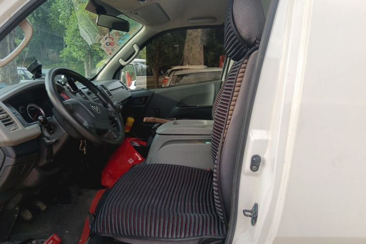 Used Foton Scenic G7 2020 2.4L Commercial Version Short Wheelbase High-Roof 2-Seat Van China VI Emission Standard 4K22D4M Left Rear Seat
