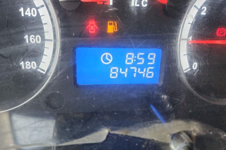 Used Foton Scenic G7 2020 2.4L Commercial Version Long Wheelbase High-Roof 5-Seater Van China VI Emission Standard 4K22D4M Odometer Close Up