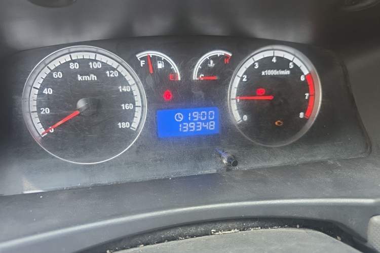 Used Foton Scenic G7 2020 2.4L Commercial Version Long Wheelbase High-Roof 2-Seat Van China VI Emission Standard 4K22D4M Odometer Close Up
