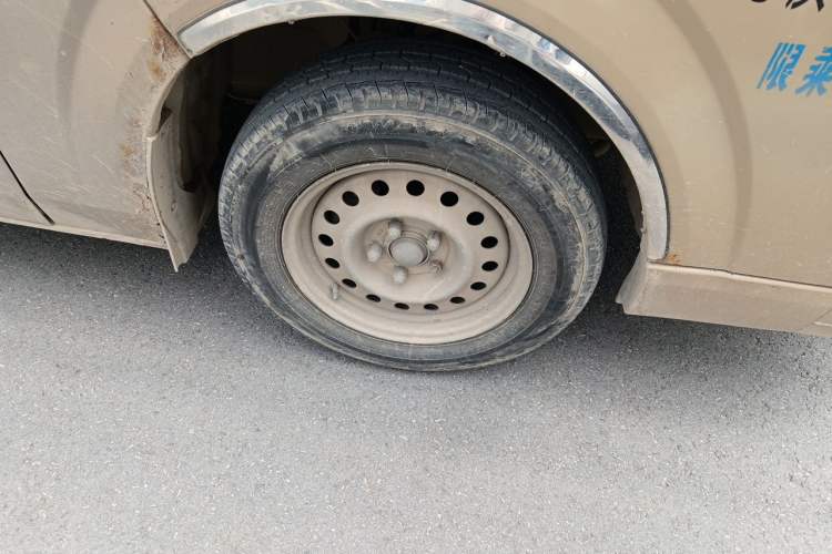 Used Foton Scenic G7  Right Front Wheel Hub