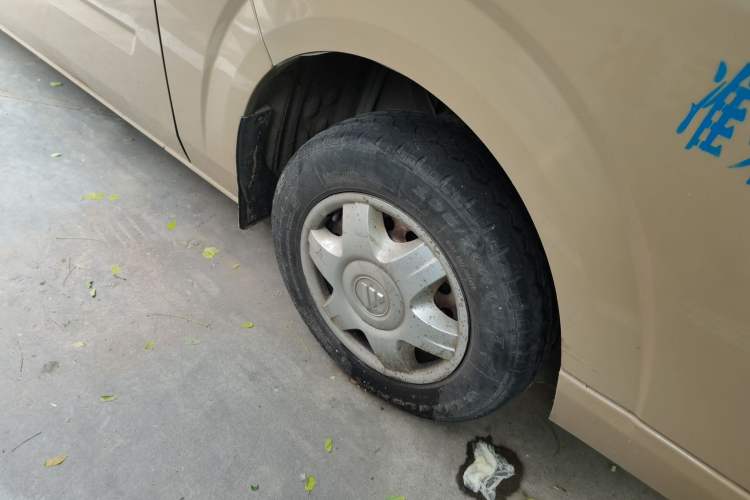 Used Foton Scenic G7  Right Front Wheel Hub