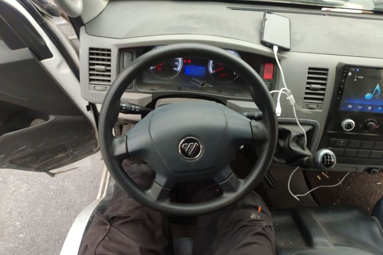 Used Foton Scenic G7 2020 2.4L Commercial Version Long Wheelbase High-Roof 2-Seat Van China VI Emission Standard 4K22D4M Steering Wheel