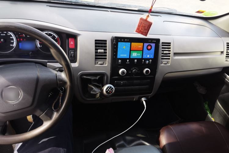 Used Foton Scenic G7 2021 2.4L Gasoline Commercial Version Long Wheelbase High-Roof 2-Seat Van 4K22D4M Center Console