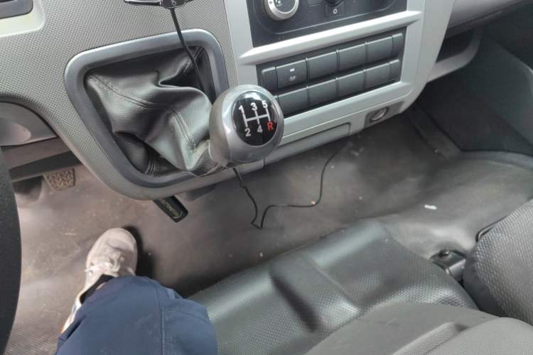 Used Foton Scenic G7  Gear Lever