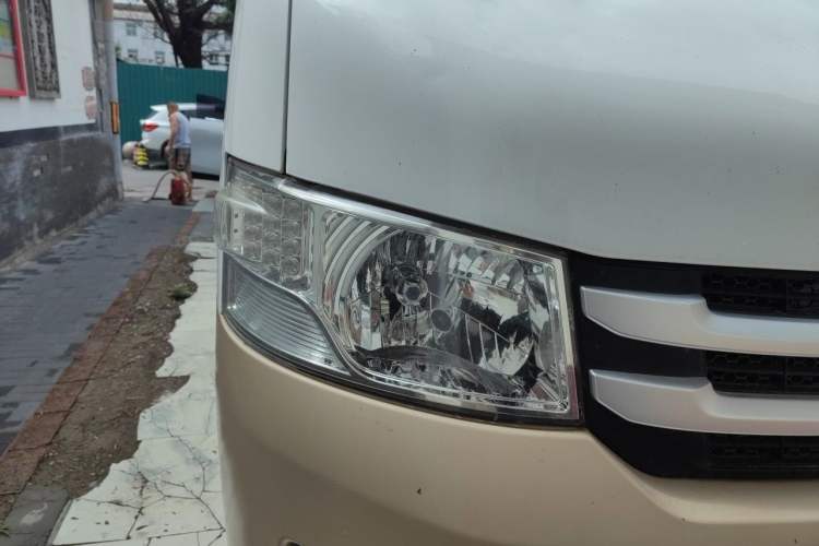 Used Foton Scenic G7  Right Front Headlight