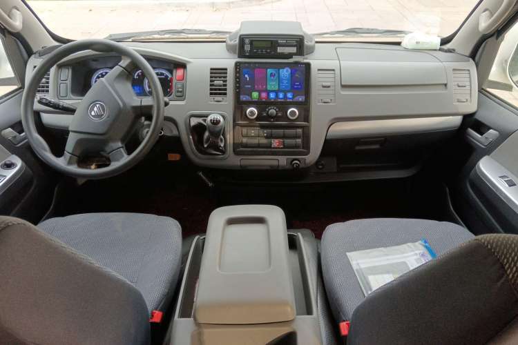Used Foton Scenic G7 2021 2.4L Gasoline Commercial & Travel Version Long Wheelbase High-Roof 10-Seater Bus 4K22D4M Center Console