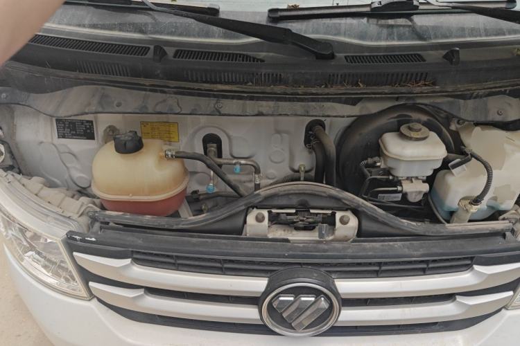 Used Foton Scenic G7 2021 2.4L Gasoline Commercial Version Short Wheelbase High-Roof 2-Seat Van 4K22D4M Engine Bay