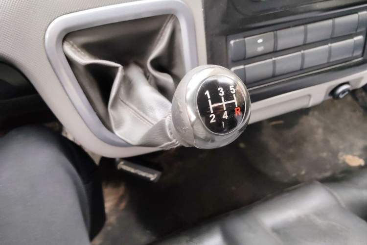Used Foton Scenic G7 2021 2.4L Gasoline Commercial Version Long Wheelbase High-Roof 2-Seat Van 4K22D4M Gear Lever