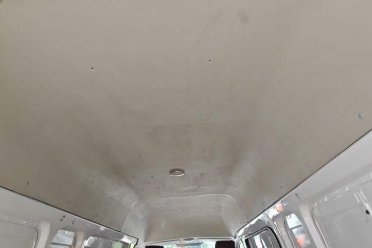 Used Foton Scenic G7 2021 2.4L Gasoline Commercial Version Long Wheelbase High-Roof 2-Seat Van 4K22D4M Headliner