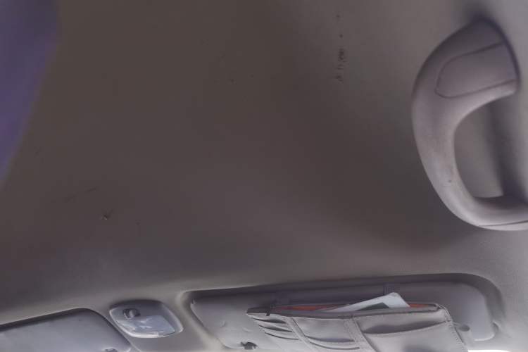 Used Foton Scenic G7 2021 2.4L Gasoline Commercial Version Long Wheelbase High Roof 4-Seater Van – 4K22D4M Headliner