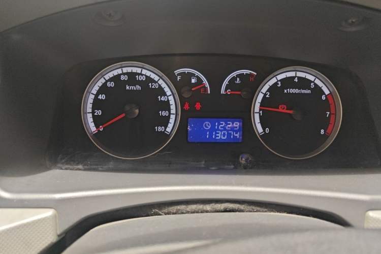 Used Foton Scenic G7 2021 2.4L Gasoline Commercial Version Short Wheelbase High-Roof 2-Seat Van 4K22D4M Instrument Cluster