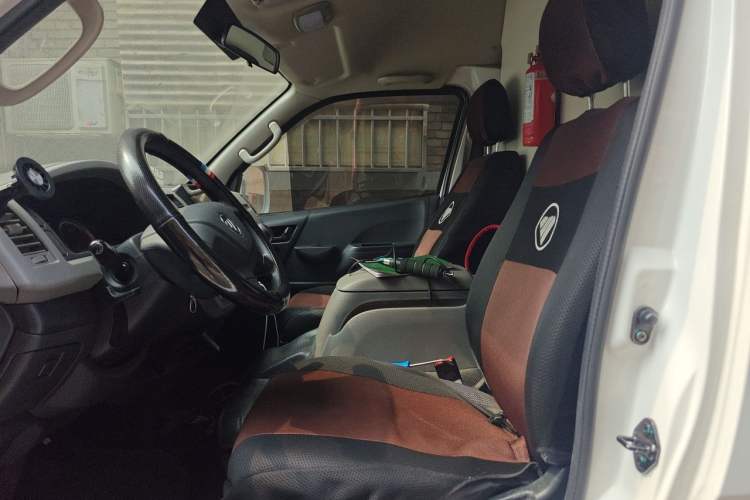 Used Foton Scenic G7 2021 2.4L Gasoline Commercial Version Long Wheelbase High-Roof 2-Seat Van 4K22D4M Left Front Seat