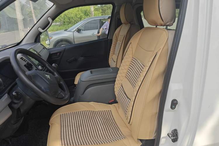 Used Foton Scenic G7  Left Front Seat