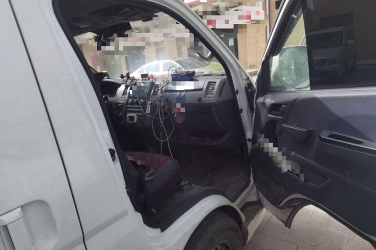 Used Foton Scenic G7 2021 2.4L Gasoline Commercial Version Long Wheelbase High Roof 4-Seater Van – 4K22D4M Left Rear Seat