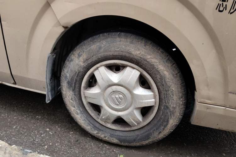 Used Foton Scenic G7 2021 2.4L Gasoline Commercial Version Long Wheelbase High-Roof 2-Seat Van 4K22D4M Right Front Wheel Hub