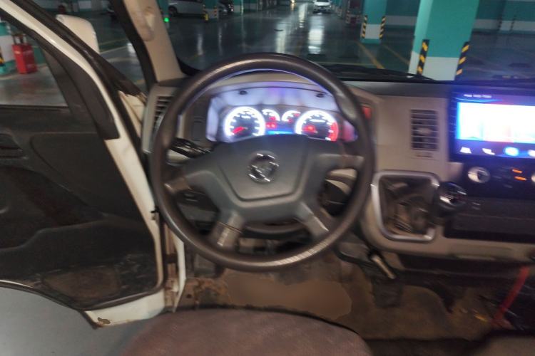 Used Foton Scenic G7 2021 2.4L Gasoline Commercial Version Long Wheelbase High-Roof 5-Seater Van 4K22D4M Steering Wheel