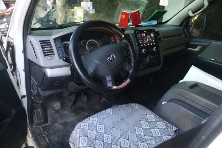 Used Foton Scenic G7 2022 2.4L Gasoline Commercial Version Long Wheelbase High-Roof Van 2 Seats 4K22D4M Center Console