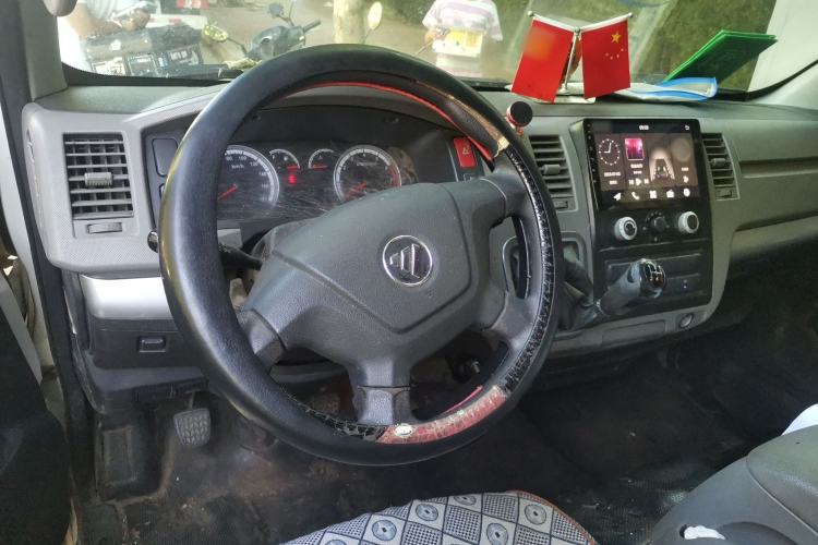 Used Foton Scenic G7 2022 2.4L Gasoline Commercial Version Long Wheelbase High-Roof Van 2 Seats 4K22D4M Steering Wheel