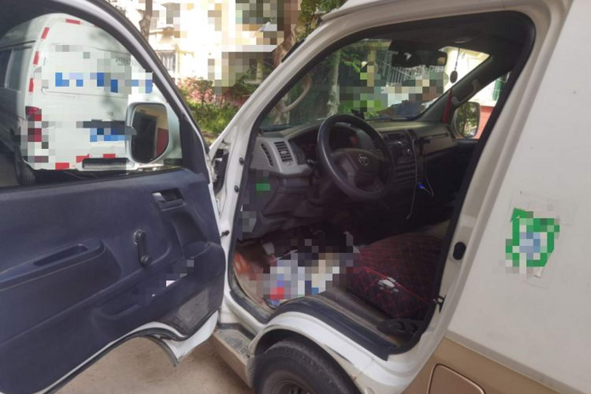 Used Foton Scenic G7 2022 2.4L Gasoline Commercial Version Long Wheelbase High-Roof Van 2 Seats 4K22D4M Driver Seat