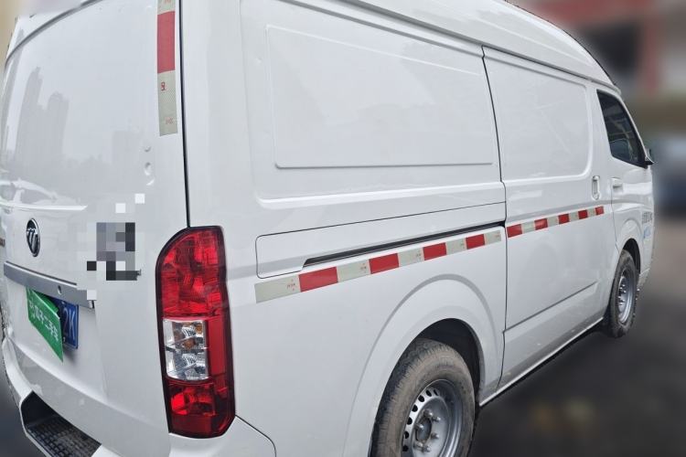 Used Foton Scenic G7 2022 2.4L Gasoline Commercial Version Short Wheelbase High-Roof Van 2 Seats Model 4K22D4M Rear Right 45 Deg
