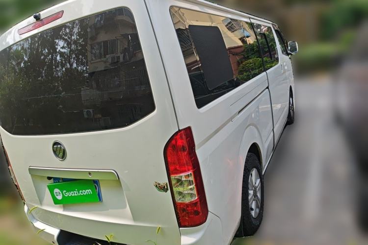 Used Foton Scenic G7 2022 2.4L Gasoline Commercial Version Long Wheelbase Low Roof Open-Window Design 6-Seater – 4K22D4M Rear Right 45 Deg