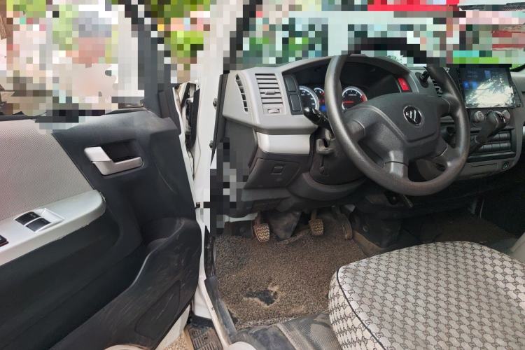 Used Foton Scenic G7 2023 2.4L CNG Commercial Version Long Wheelbase High-Roof Van with 2 Seats Driver Seat