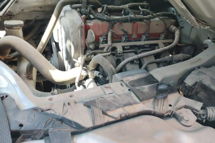 Used Foton Scenic G7  Engine Bay Left