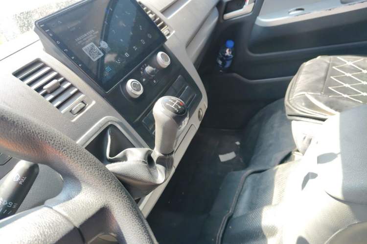 Used Foton Scenic G7  Gear Lever