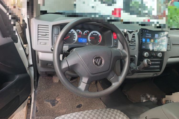 Used Foton Scenic G7 2023 2.4L CNG Commercial Version Long Wheelbase High-Roof Van with 2 Seats Steering Wheel