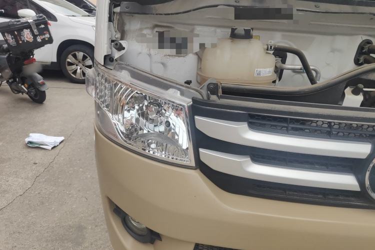 Used Foton Scenic G7  Right Front Headlight
