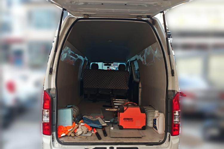 Used Foton Scenic G7 2023 2.4L CNG Commercial Version Long Wheelbase High-Roof Van with 5 Seats Trunk