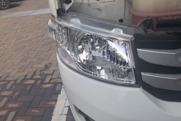 Used Foton Scenic G7  Right Front Headlight