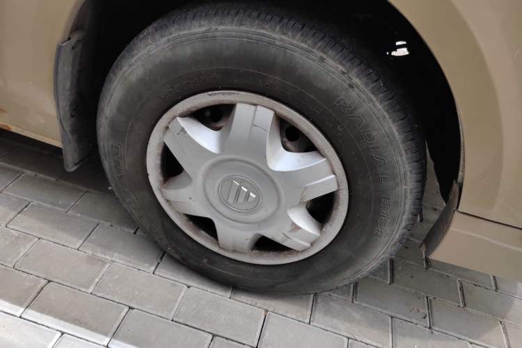 Used Foton Scenic G7  Right Front Wheel Hub
