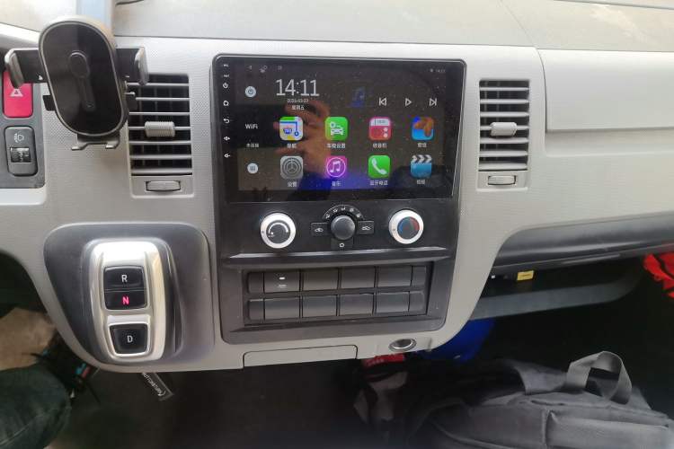 Used Foton Scenic G7 New Energy 2021 Zhilan Cargo Version High-Roof Model Audio And AC Panel