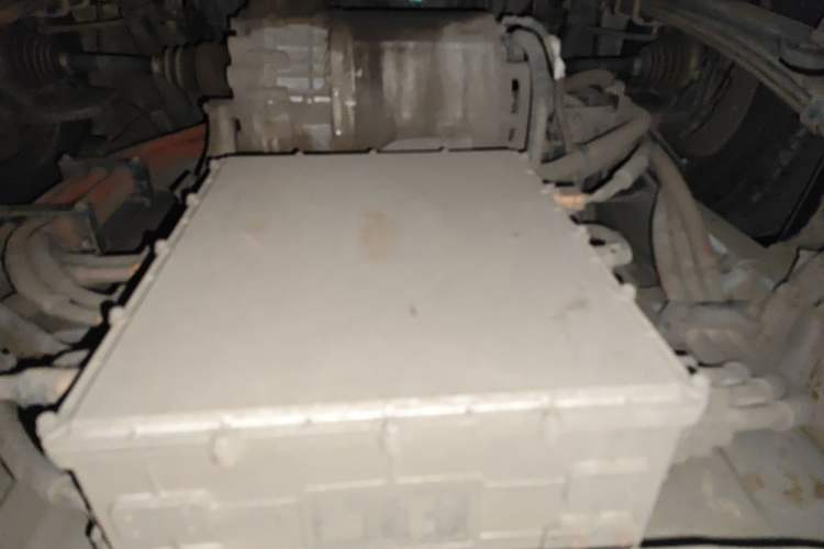 Used Foton Scenic G7 New Energy 2021 Zhilan Cargo Version High-Roof Model Chassis Rear