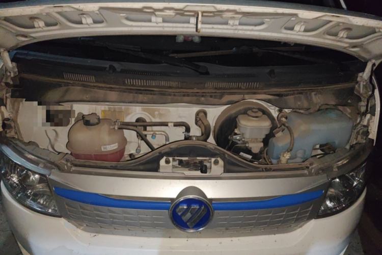 Used Foton Scenic G7 New Energy 2021 Zhilan Cargo Version High-Roof Model Engine Bay