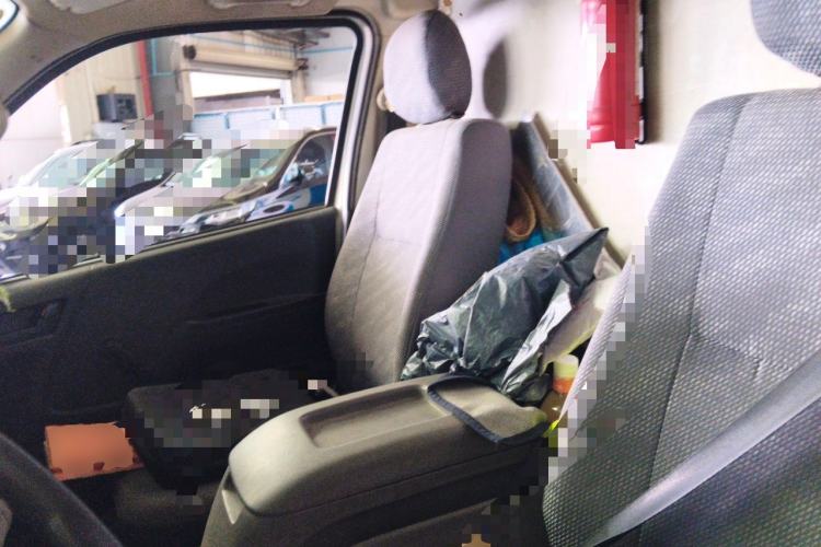 Used Foton Scenic G7 New Energy 2021 Zhilan Cargo Version High-Roof Model Left Rear Seat