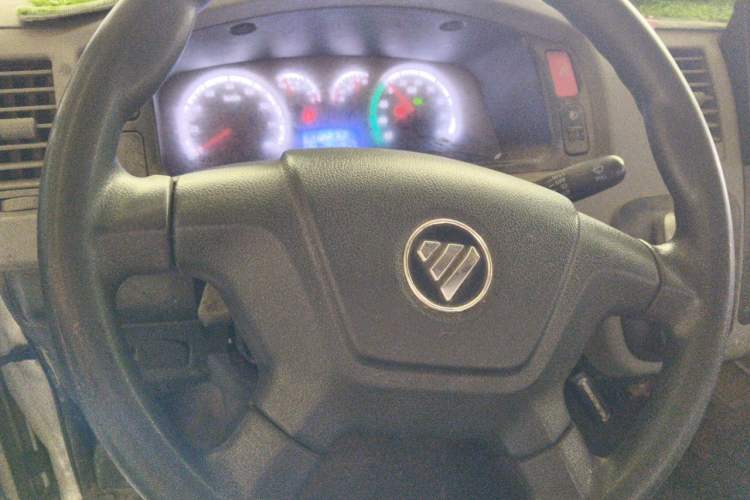 Used Foton Scenic G7 New Energy 2021 Zhilan Cargo Version High-Roof Model Steering Wheel